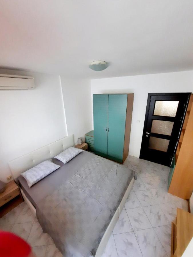 Apartment Міа Варна Екстер'єр фото